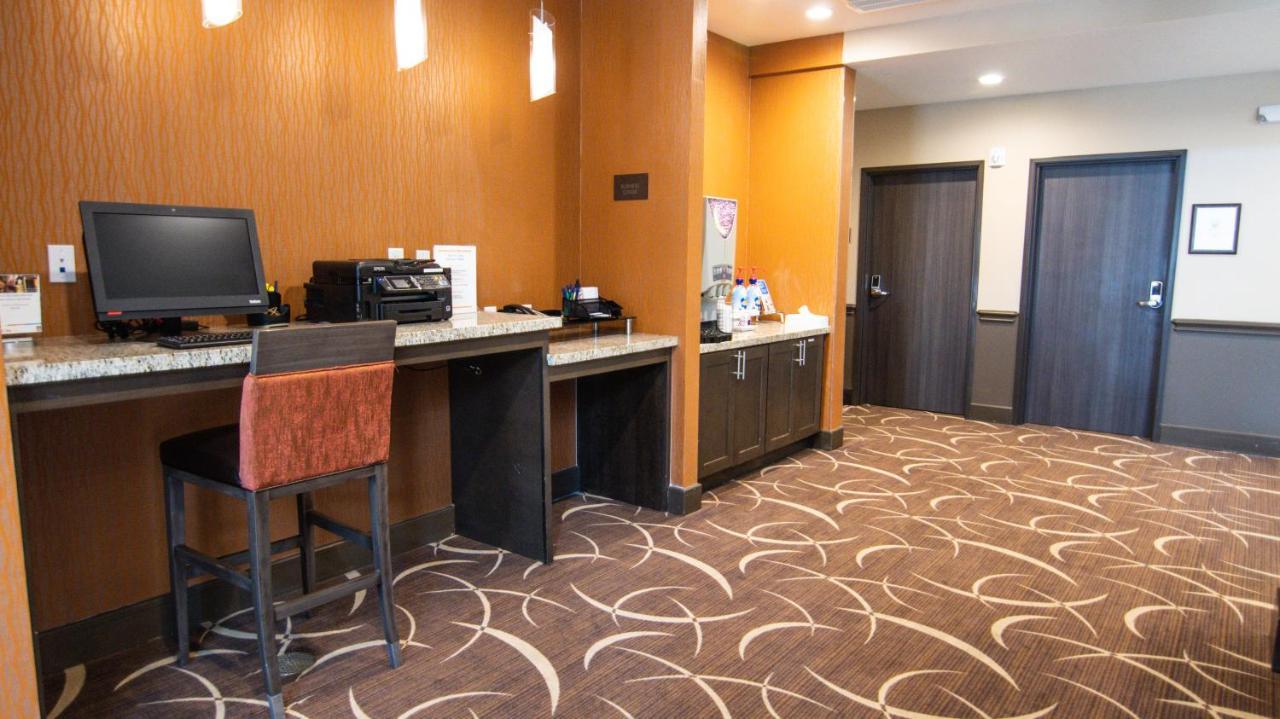 Comfort Suites Near Sam Houston Race Park Jersey Village Exterior foto
