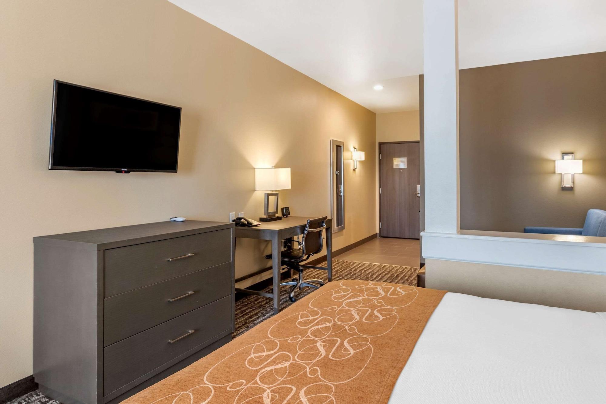 Comfort Suites Near Sam Houston Race Park Jersey Village Exterior foto